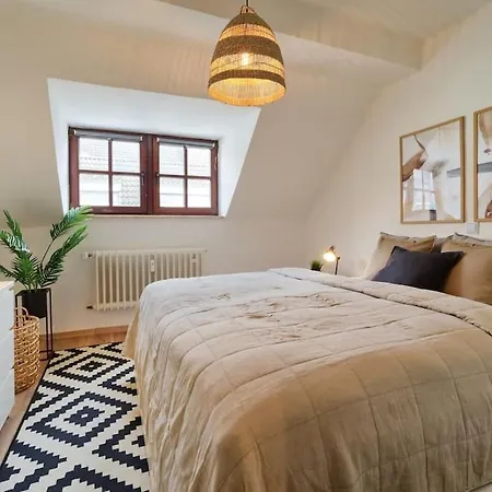 Exklusive Designer-wohnung In - Ideal Fuer Geschaeftsreisende, Firmen & Paare - Zentrumslage